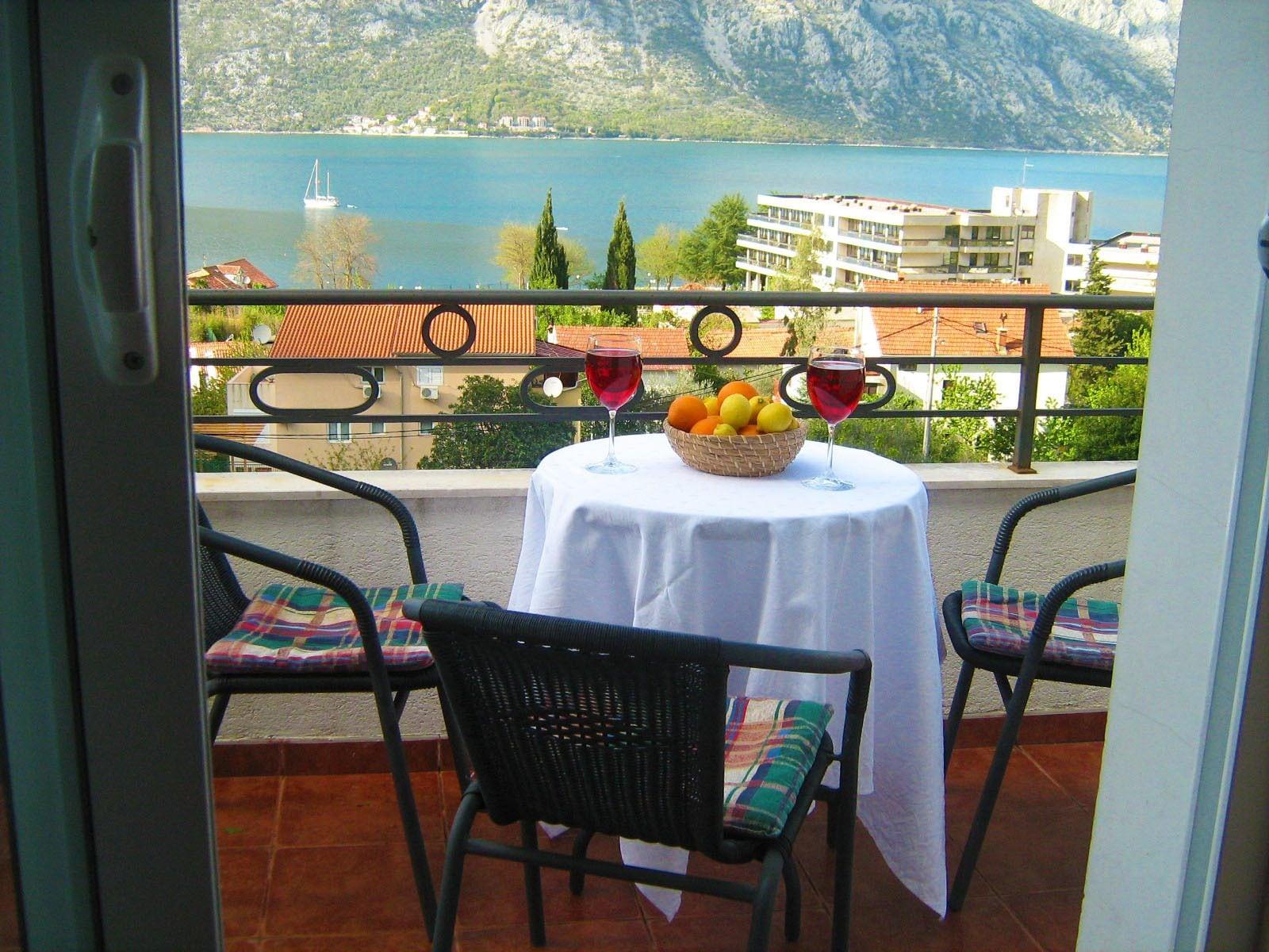 Apartments Soso Kotor Exterior photo