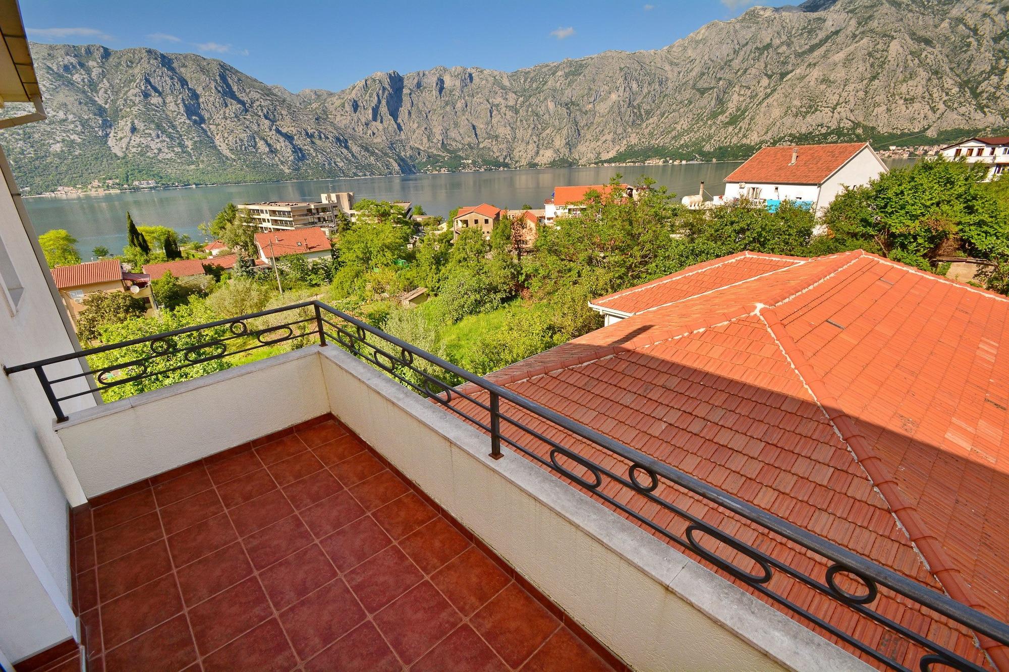 Apartments Soso Kotor Exterior photo